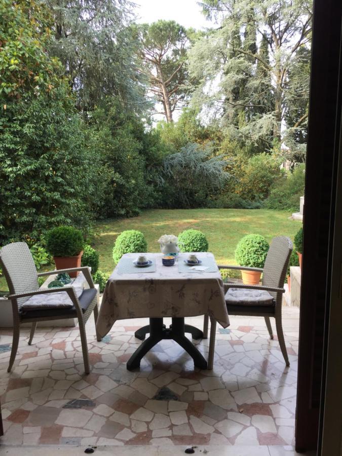 B&B La Villa Mediterranea Passirano Exterior photo